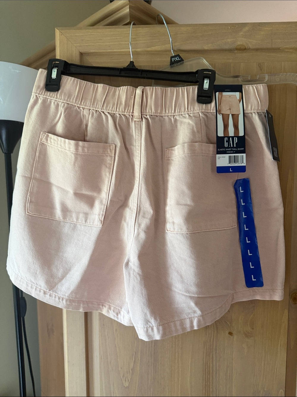 Gap Women's Twill Short- size large